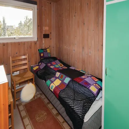 Three-bedroom Holiday In Farso * Louns