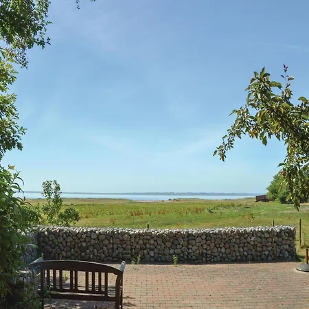Three-bedroom Holiday In Farso *
